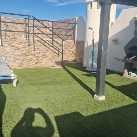Apartmán El Atico De La Piscina